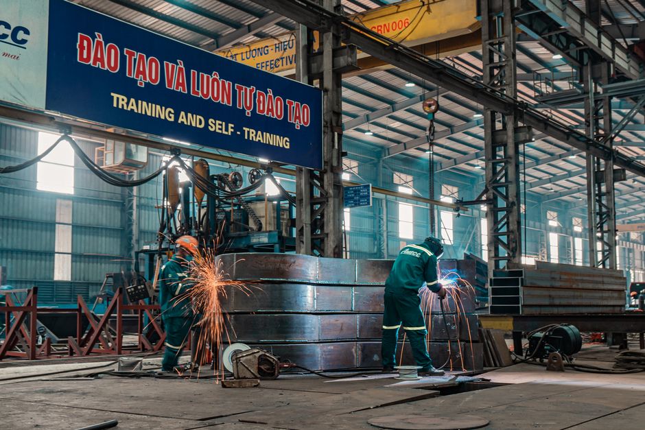 How to Use a CNC Machining Cost Per Part Calculator: A Guide for International Buyers