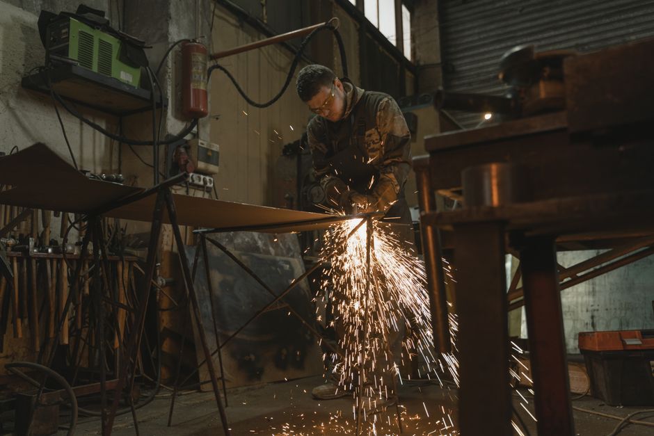 How to Use a CNC Machining Cost Per Part Calculator for Accurate China Sourcing
