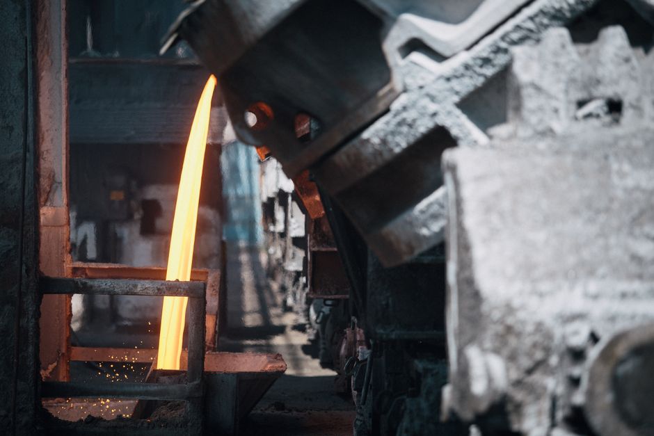 How to Calculate CNC Machining Cost Per Part: A Step-by-Step Guide for Global Buyers