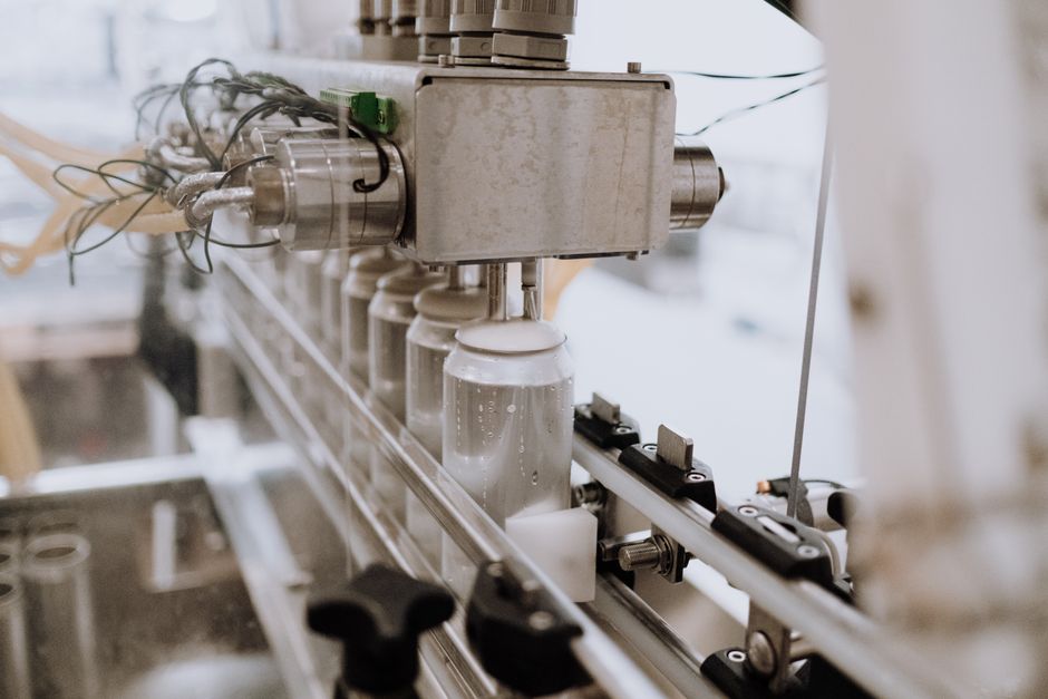 How to Calculate CNC Machining Cost Per Part: A Buyer&rsquo;s Guide to Transparent Pricing