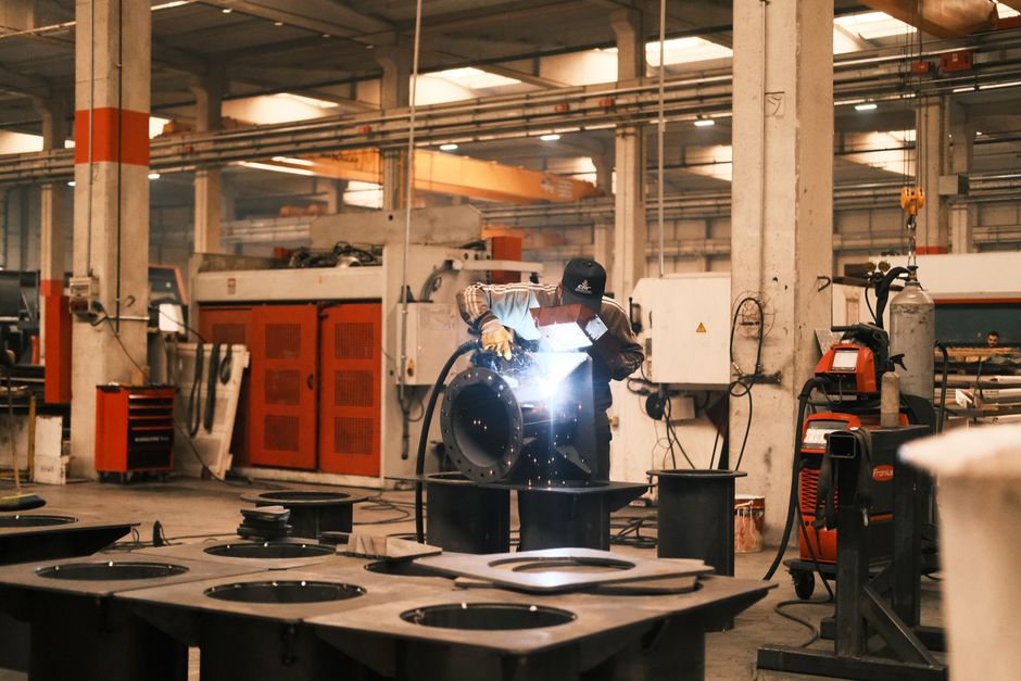 How to Calculate CNC Machining Cost Per Part: A Complete Pricing Guide for International Buyers