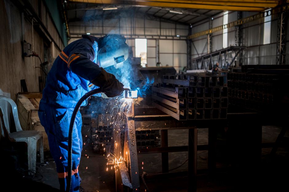 CNC Machining Cost Per Part Calculator: A Buyer's Guide to Accurate Quoting