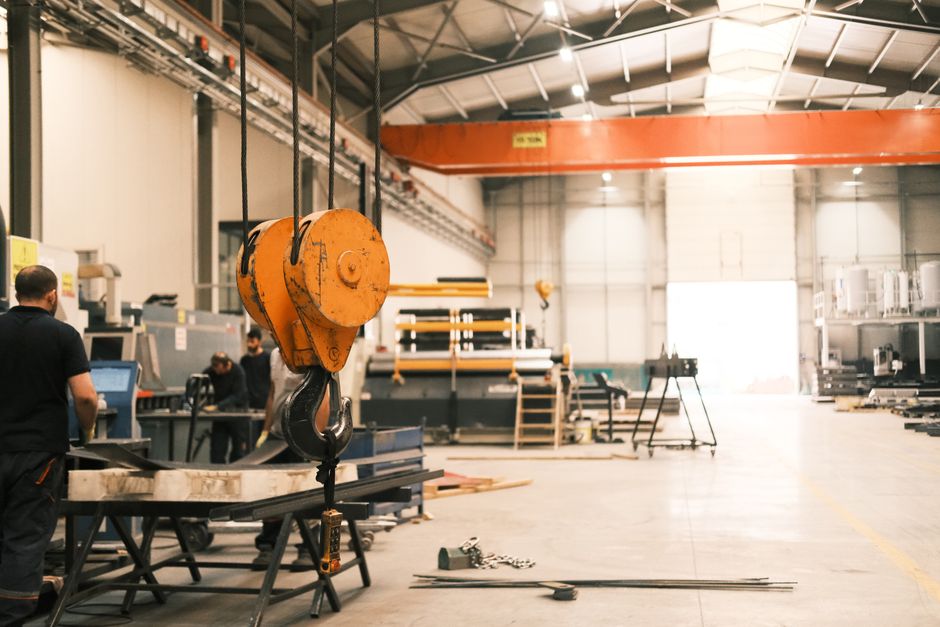 The Ultimate CNC Machining Cost Per Part Calculator: A Buyer's Guide to Accurate Quoting